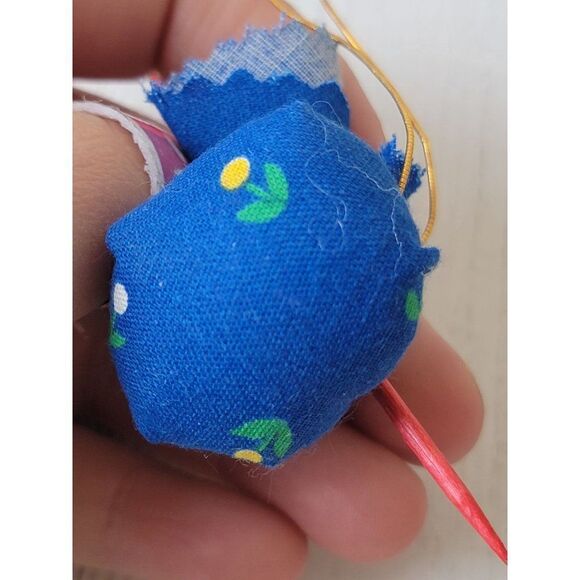 Mini blue flower Santa gift bag ornament Xmas decor - Picture 4 of 4